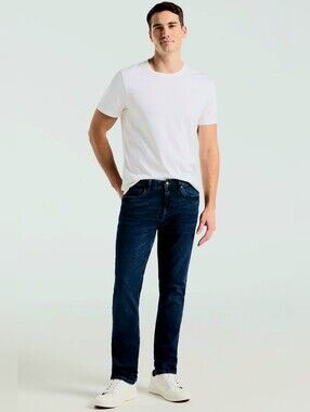America Jeans, Size 32/30 Denim Blue, Stone Washed Straight Leg